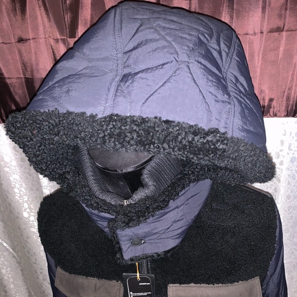 Outerwear - Picture 2 of 5